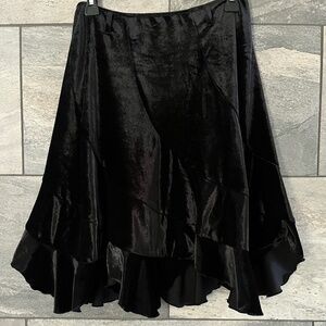 Iz Byer Black Velvet Midi Skirt